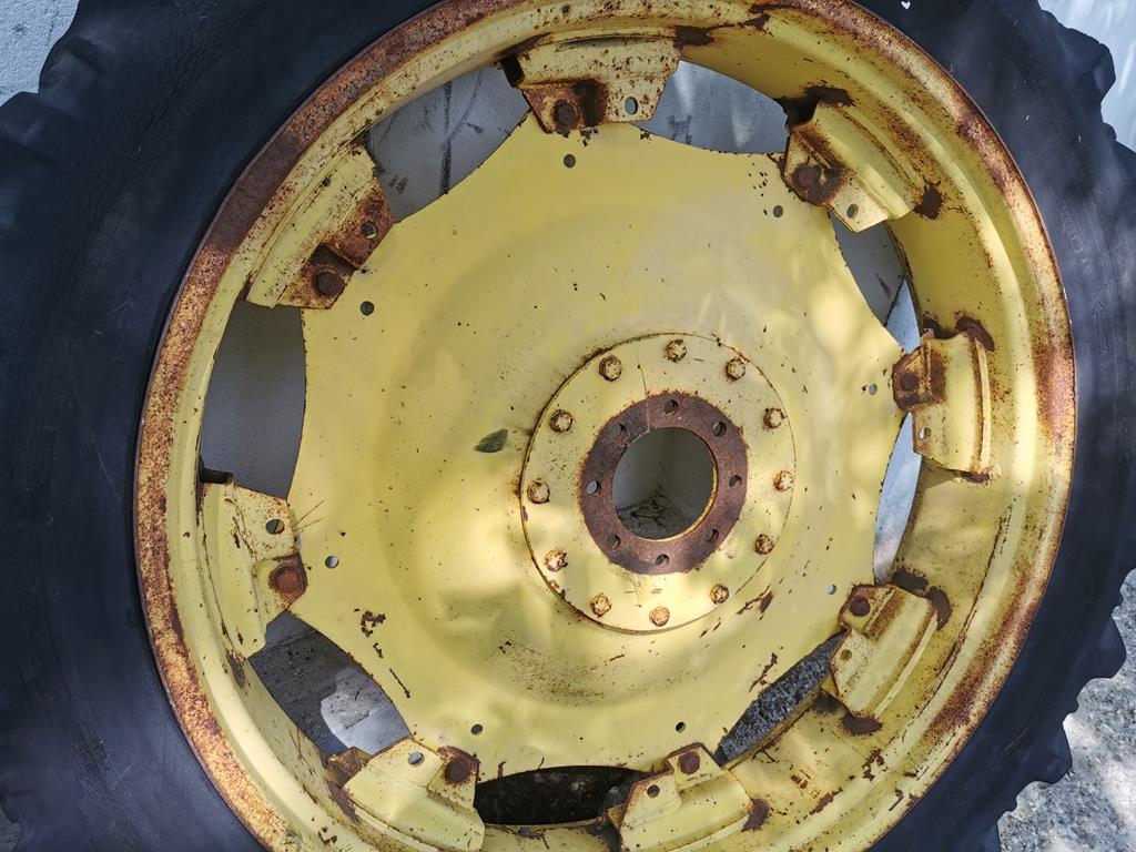 Koła 12,4R46 - obrazek 11