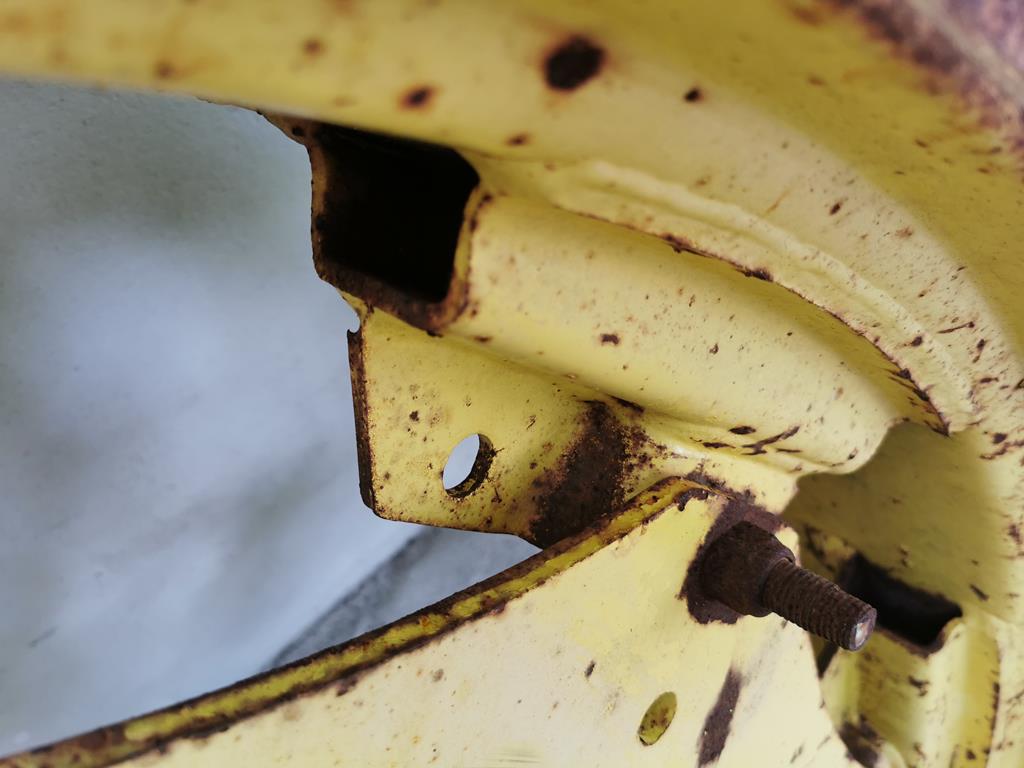 Koła 12,4R46 - obrazek 9