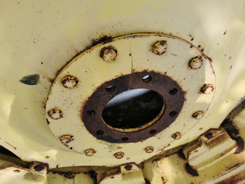 Koła 12,4R46 - obrazek 7