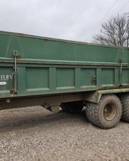 Przyczepa rolnicza Bailey tandem