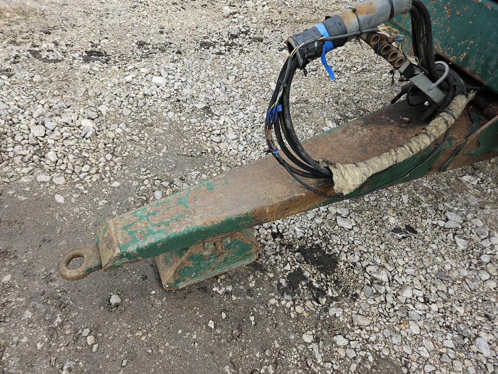 04 Przyczepa skorupowa rolnicza Bailey