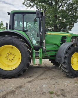 Ciągnik John Deere 6930