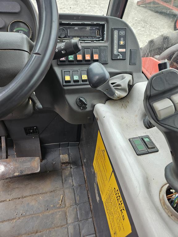 12 Ładowarka teleskopowa Manitou MLT634