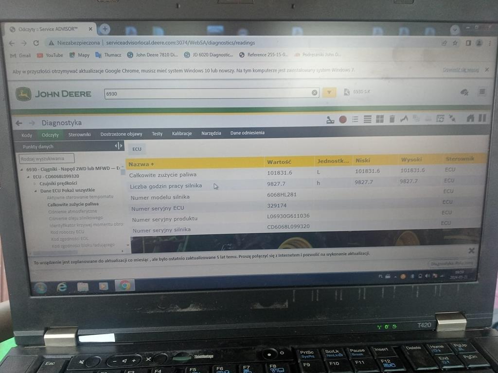 23 Ciągnik John Deere 6930