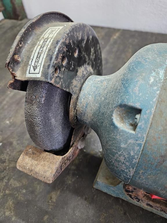 7 Szlifierka dwutarczowa