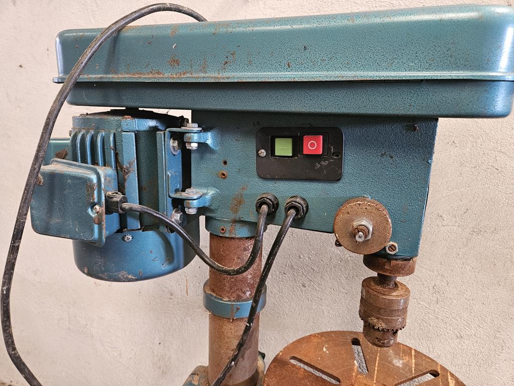 10 Wiertarka kolumnowa Naerok