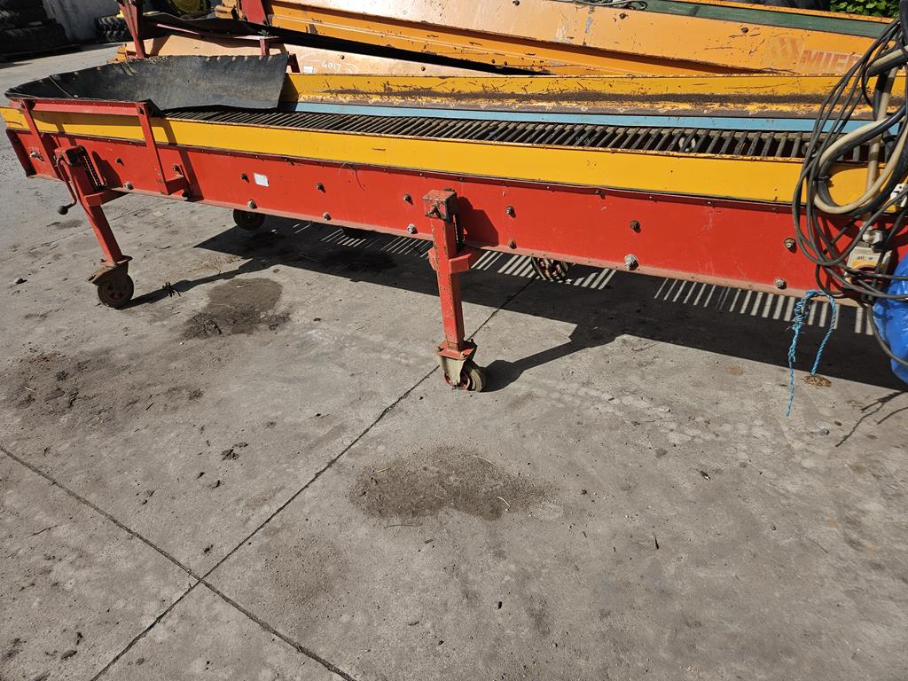 16 Przenośnik prętowy 450cm