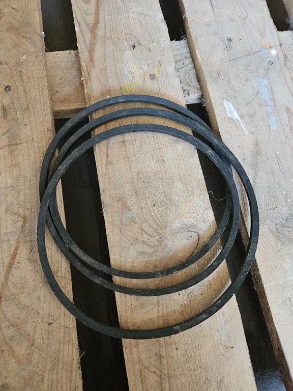 3 Pas klinowy Z31283 John Deere