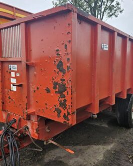 Przyczepa rolnicza Triffitt tandem