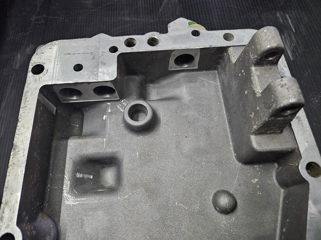 08 Pokrywa L76182 John Deere