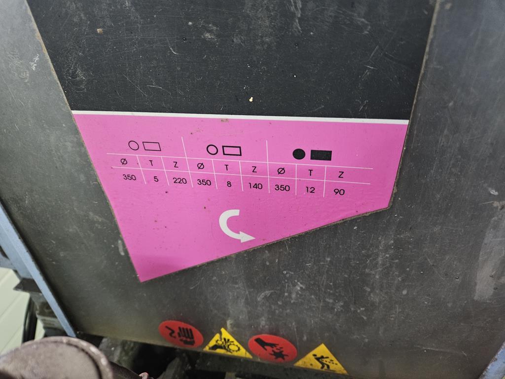 11 Piła Tiger 350CNC FE