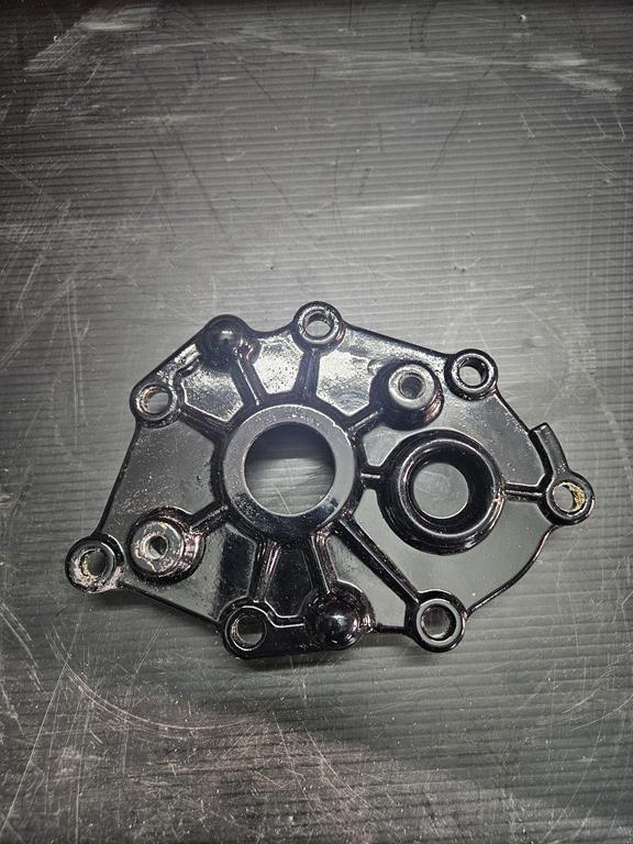 Pokrywa M807557 John Deere