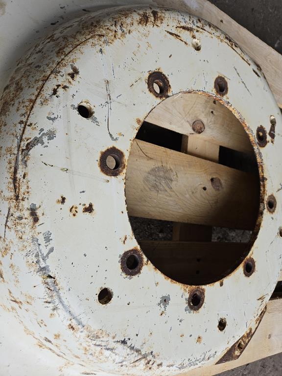 4 Tarcza do koła 292-330-8