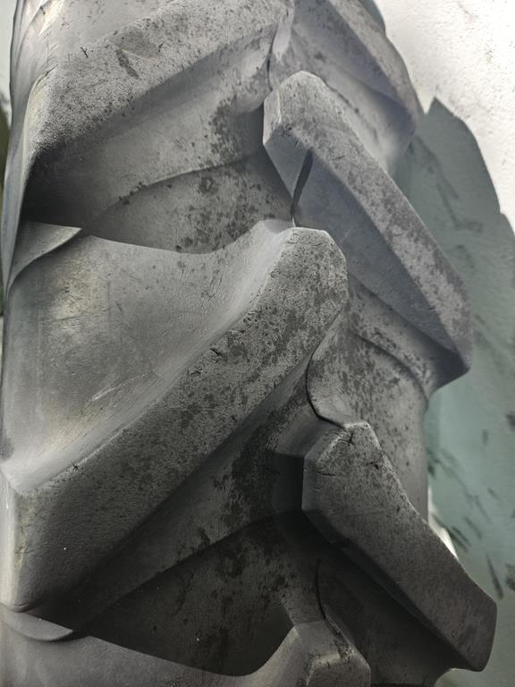 05 Koła uprawowe rolnicze 11.2R48