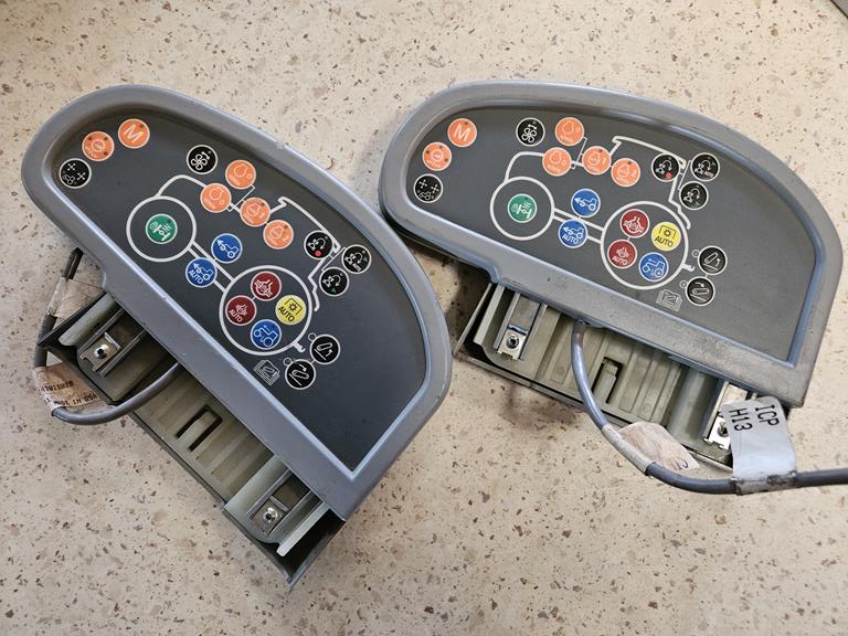 1 Panel sterowania 84241068