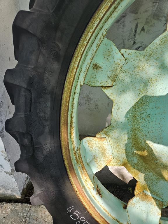 10 Koła uprawowe rolnicze 11.2R48