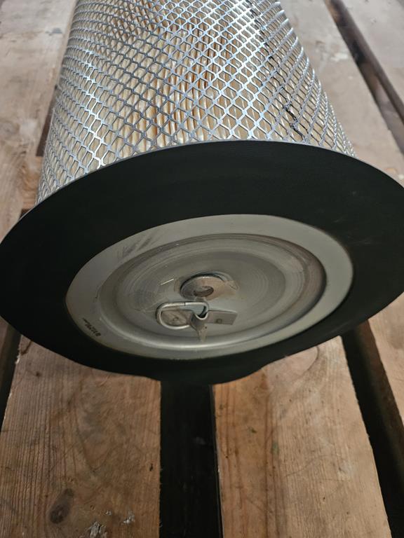 2 Filtr powietrza PA2569