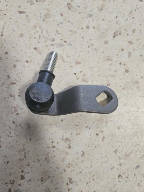 Prowadnica zmiany biegów 5B4-18104-00-00