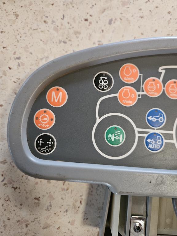 3 Panel sterowania 84241068