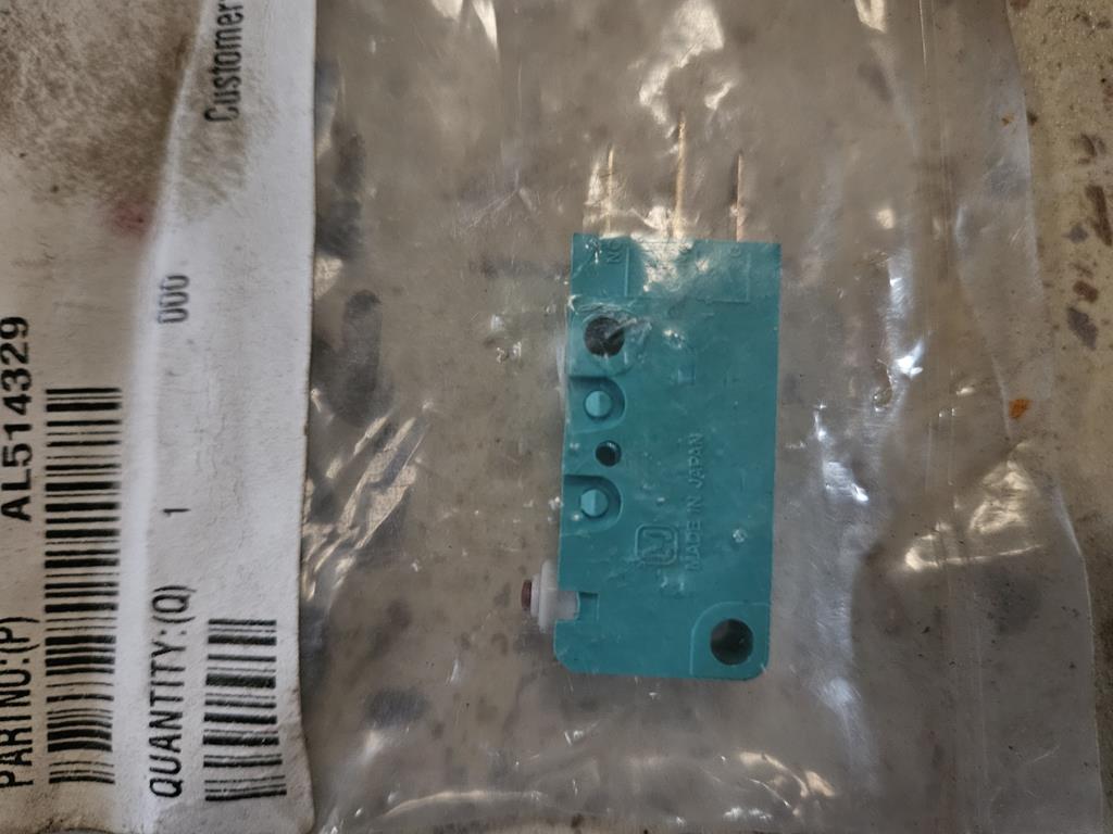 Przełącznik AL514329