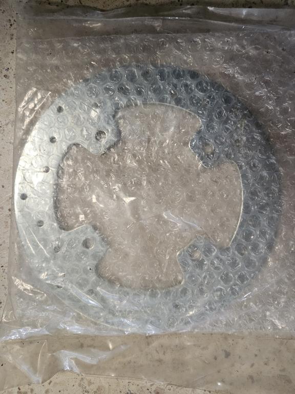 Tarcza hamulcowa 3323-097