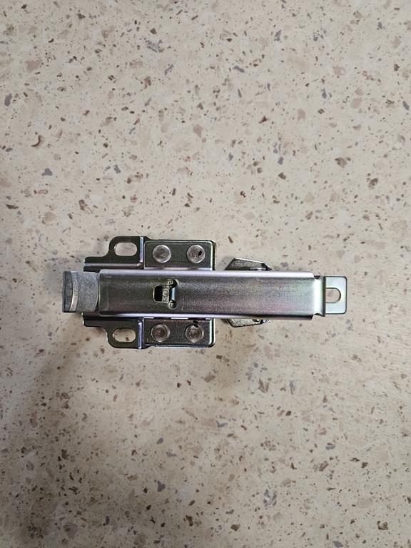 3 Zatrzask 1XD-K7171-10