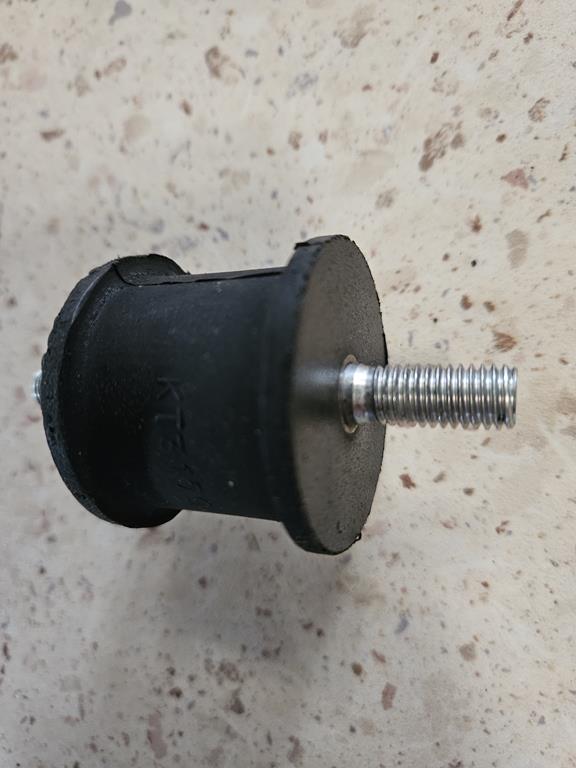 4 Poduszka gumowa 66021-52310