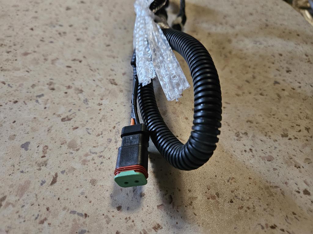 4 Wiązka elektryczna 21Q8-23100