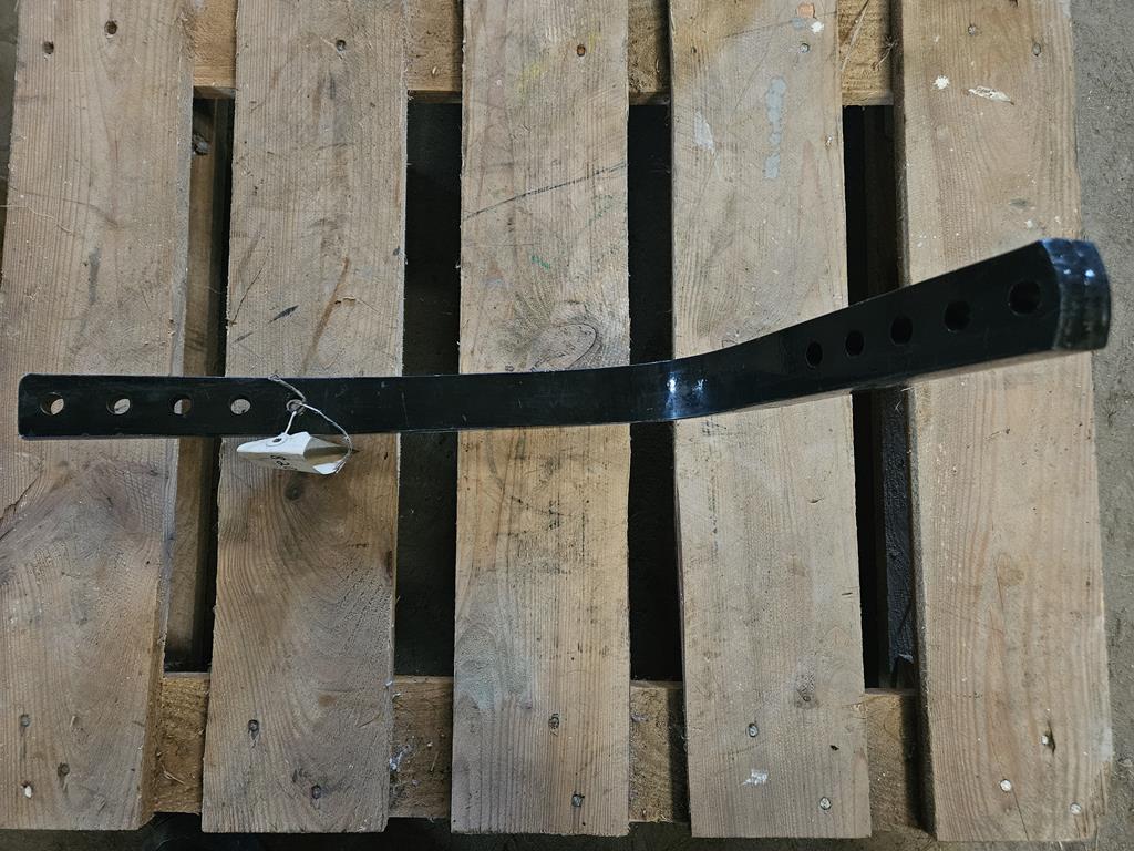 5 Wspornik błotnika 82027913