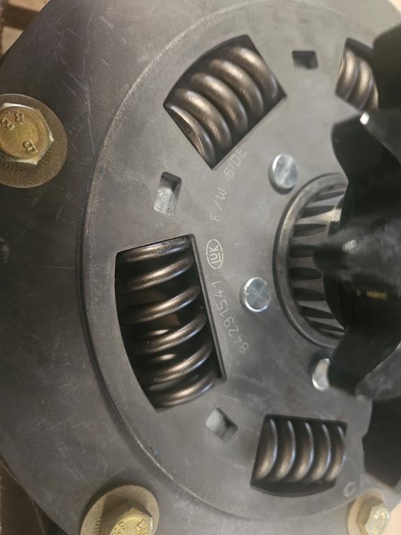 05 Zestaw amortyzatorów hedera 84286314