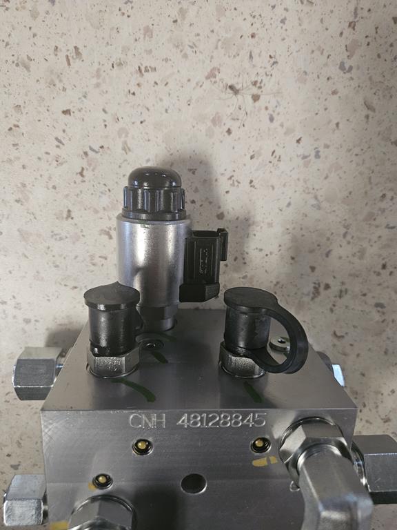 06 Zawór kolektora cnh 48128845
