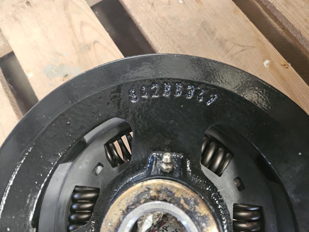 09 Zestaw amortyzatorów hedera 84286314