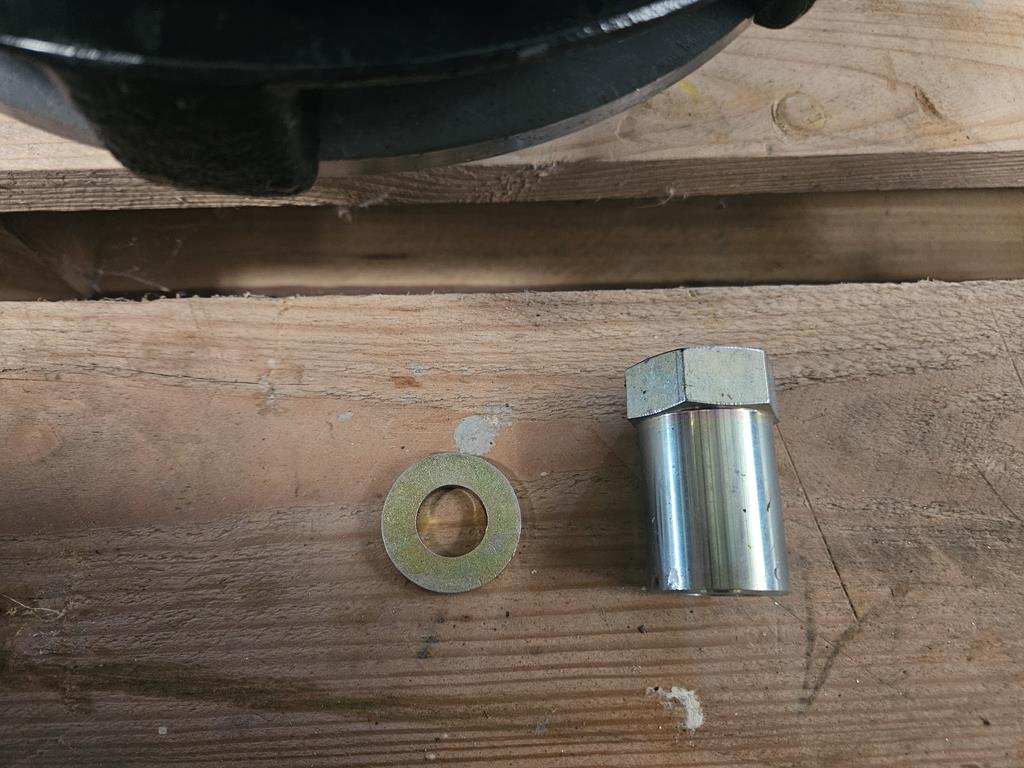 13 Zestaw amortyzatorów hedera 84286314