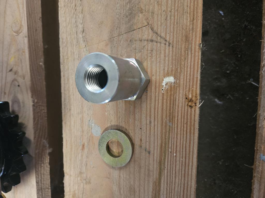 15 Zestaw amortyzatorów hedera 84286314