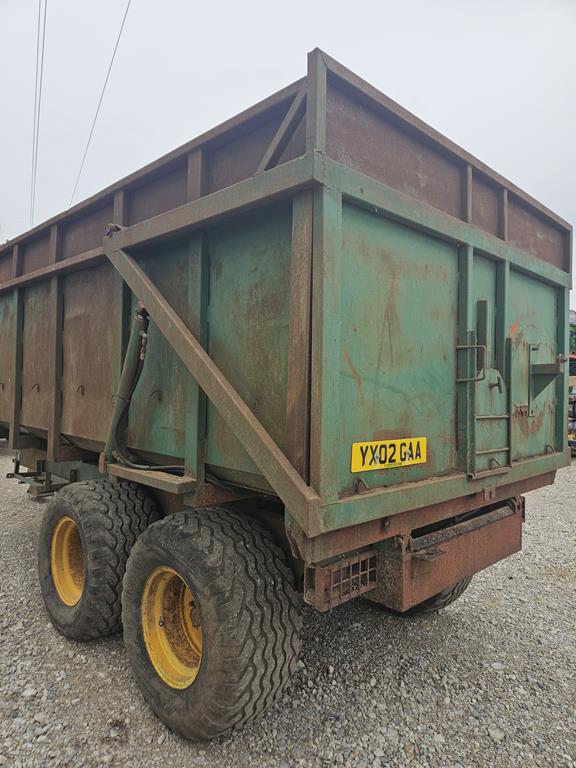 16 Przyczepa rolnicza skorupowa Bailey