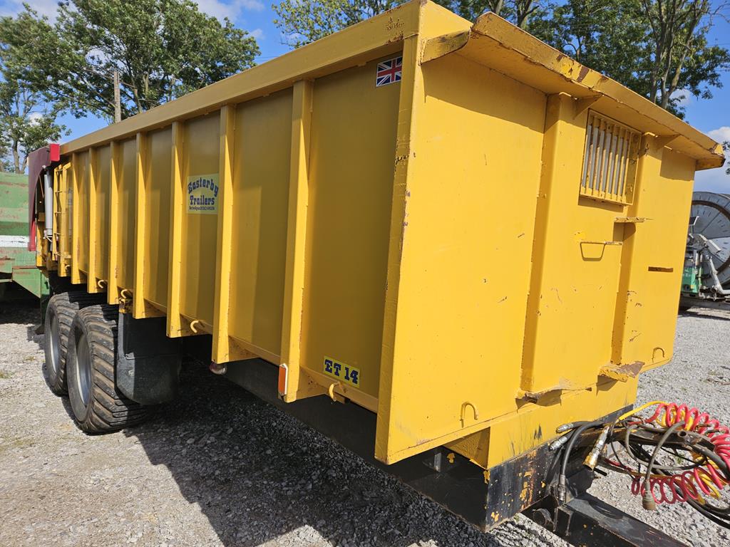 05 Przyczepa rolnicza używana Easterby