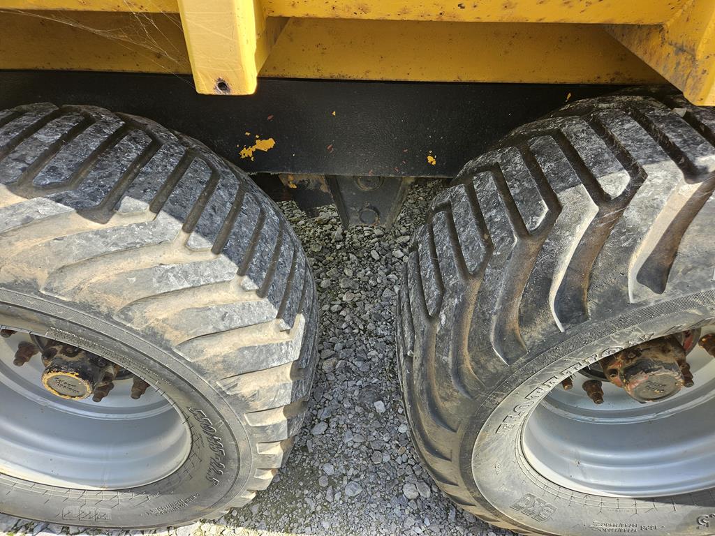 09 Przyczepa rolnicza używana Easterby