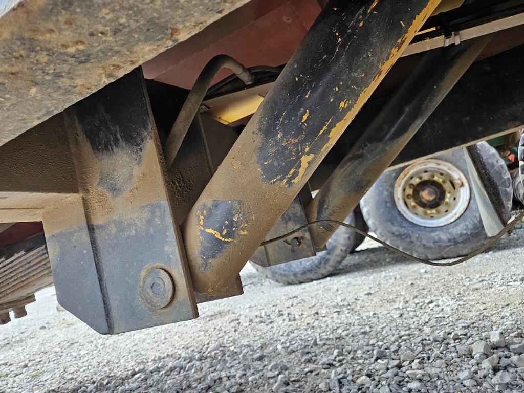 21 Przyczepa rolnicza używana Easterby