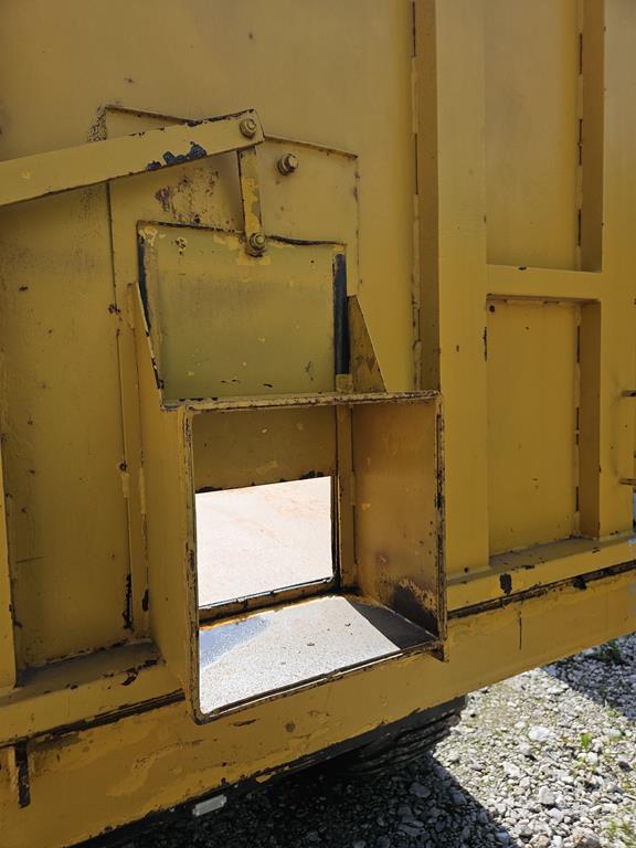 27 Przyczepa rolnicza używana Easterby