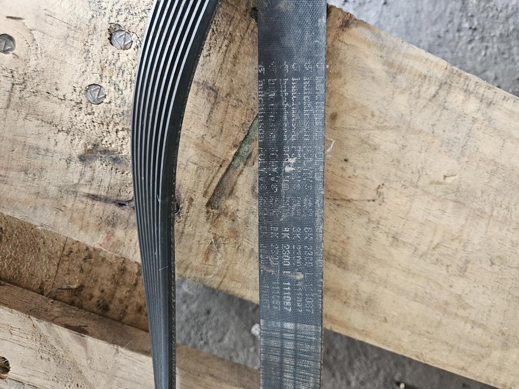 4 Pas wielorowkowy L111087