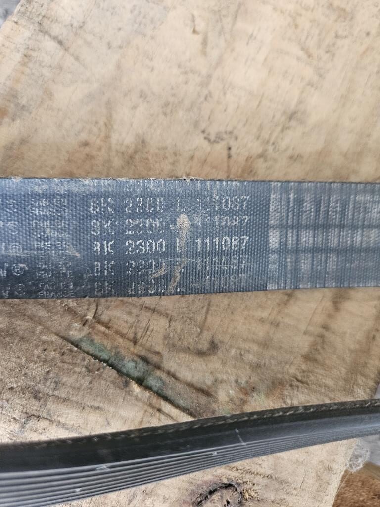 5 Pas wielorowkowy L111087