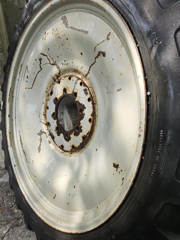 04 Koła rolnicze 11.2R44