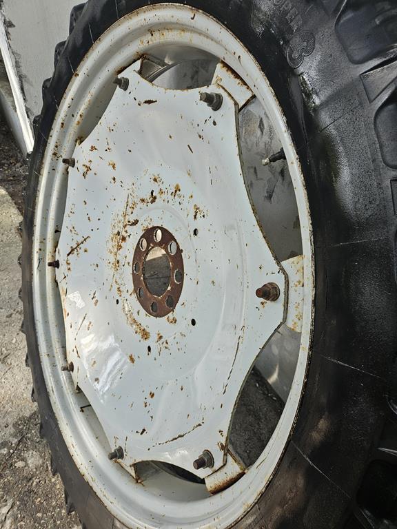 04 Wąskie koła 9.5R44