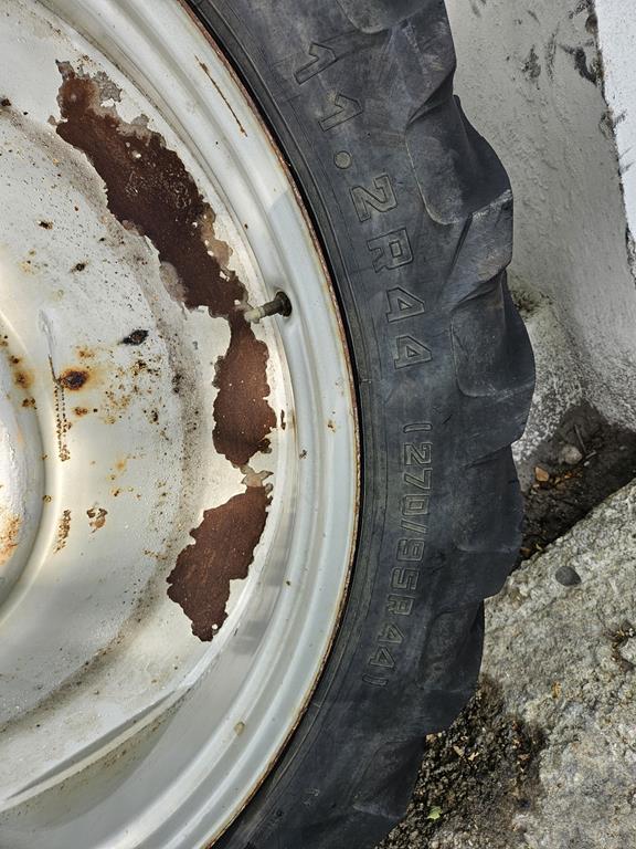 10 Koła rolnicze 11.2R44