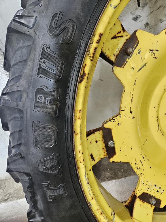 10 Koła rolnicze uprawowe 11.2R48