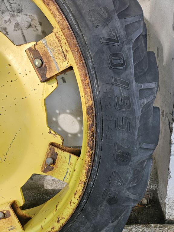 11 Koła rolnicze uprawowe 11.2R48