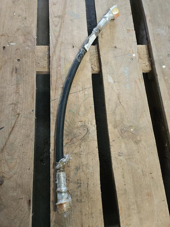 Przewód hydrauliczny 87105740