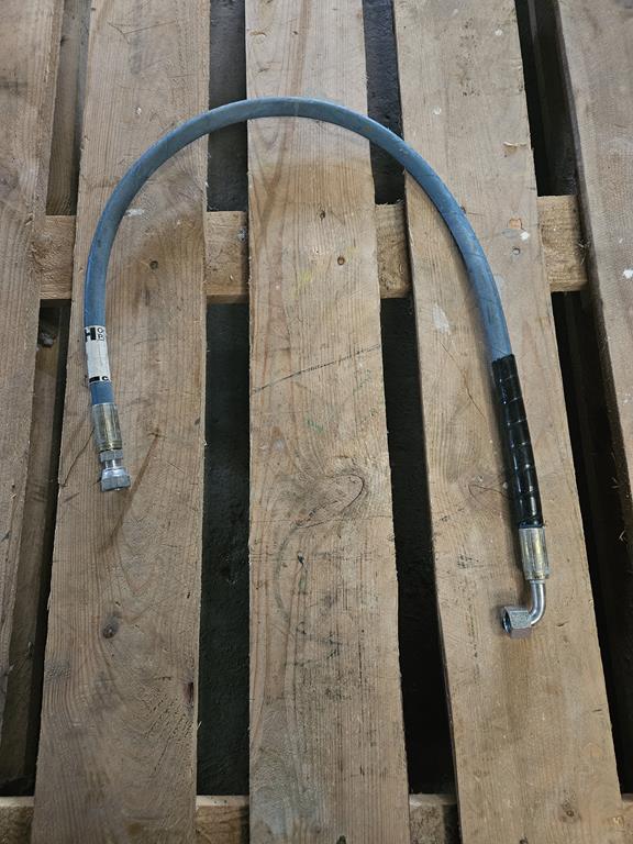 Przewód hydrauliczny 82037437