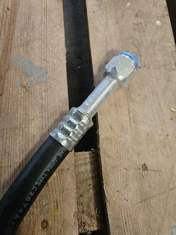 4 Przewód klimatyzacji 47713339