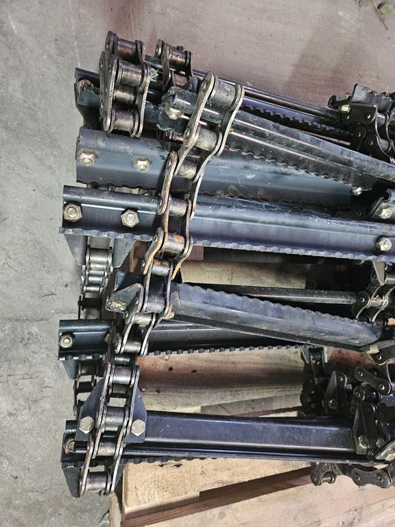 2 Łańcuch podajnika 48103500